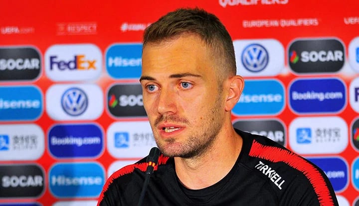Beşiktaş, Mert Günok için bonservis hedefini belirledi!