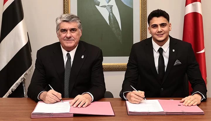 Beşiktaş, Mustafa Erhan Hekimoğlu ile sözleşme yeniledi
