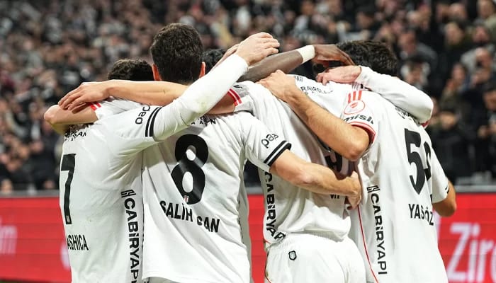Tüpraş'ta 4 Gollü Gece: Beşiktaş Çeyrek Finalde!