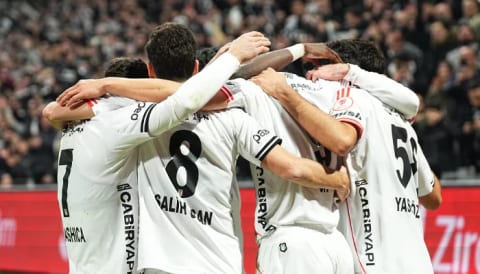 Tüpraş'ta 4 Gollü Gece: Beşiktaş Çeyrek Finalde!