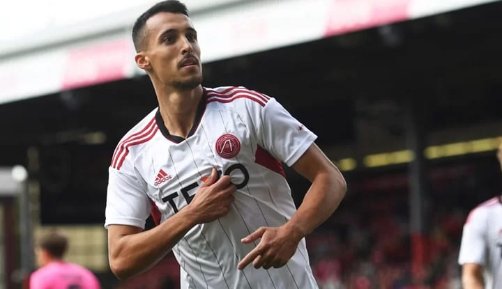 Beşiktaş santrfor transferi için gaza bastı!