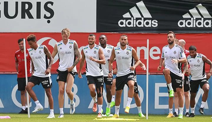 Beşiktaş, taktik ve kondisyon çalıştı!