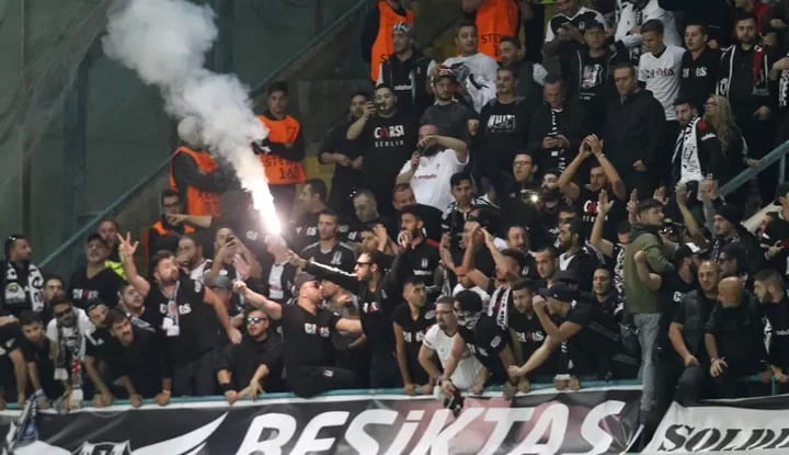 Beşiktaş taraftarı Vodafone Park’da!