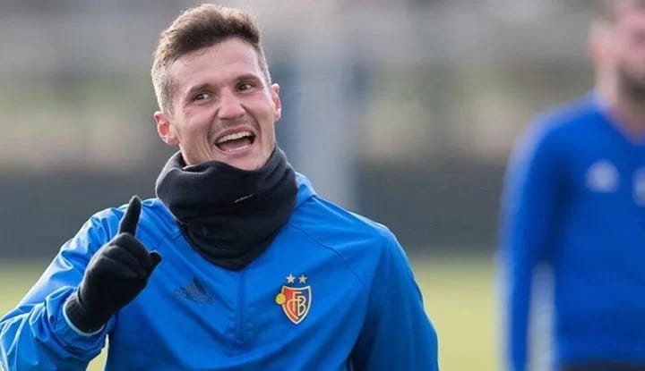 "Beşiktaş, Taulant Xhaka ile ilgileniyor"