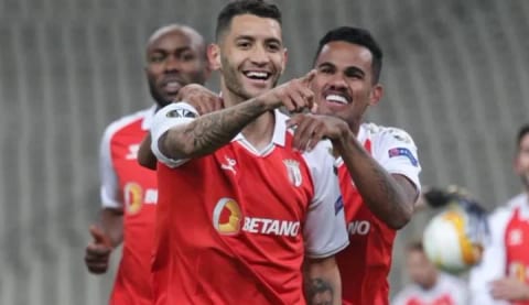 Beşiktaş teklifini 3.5 milyon euro'ya çıkardı!