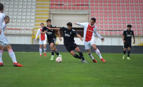 Beşiktaş U19 Takımı, Ajax'a mağlup oldu