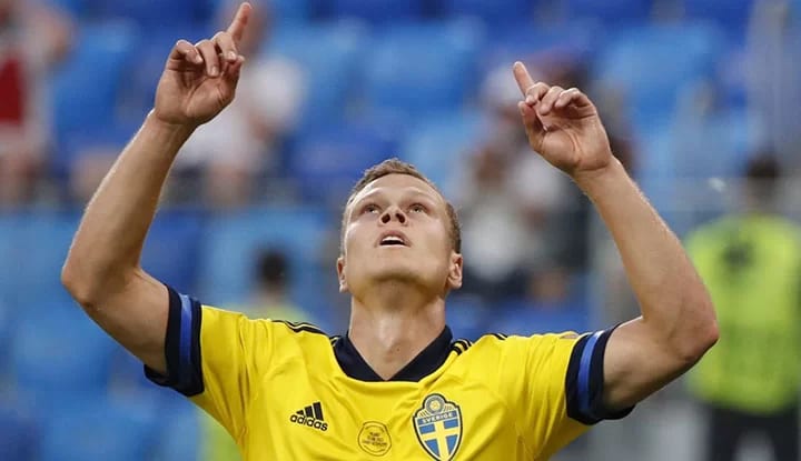 Beşiktaş, Viktor Claesson için görüşme yaptı