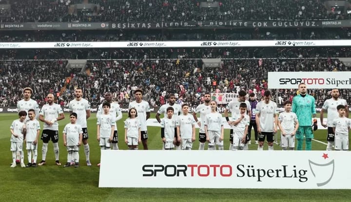 Beşiktaş, Vodafone Park'da berabere kaldı!