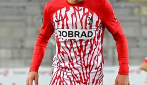 Beşiktaş'a 18'lik sol bek!