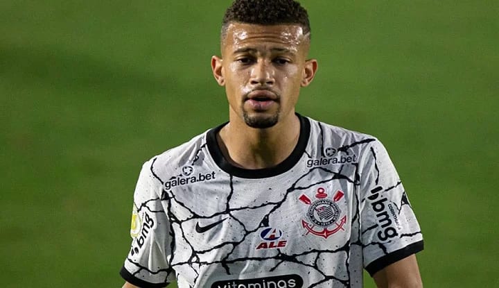Beşiktaş'a Brezilyalı stoper!