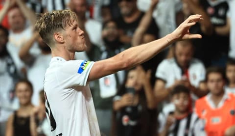 Beşiktaş'a geldi! Burnley Karıştı!