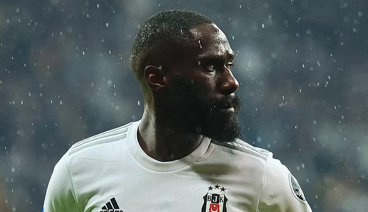 Beşiktaş'a Masuaku müjdesi! Talip çıktı