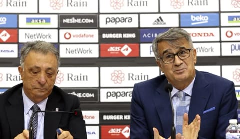 Beşiktaş'a menajer akını!