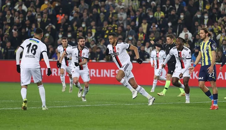 "Beşiktaş'a ve futbola konsantre olsa keşke"
