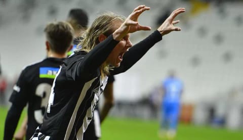 Beşiktaş'a Vida piyangosu! 4 talip birden...