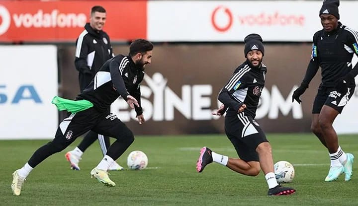 Beşiktaş'ın akşam antrenmanından notlar!