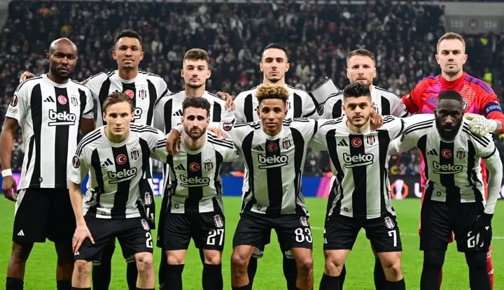 Beşiktaş'ın Antalyaspor karşısında ilk 11'i belli oldu