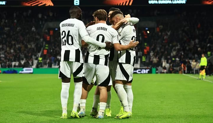 Beşiktaş'ın Başakşehir karşısındaki ilk 11'i belli oldu