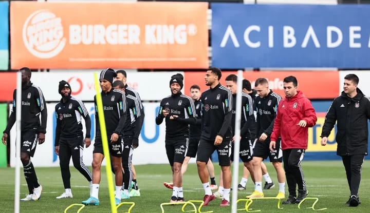 Beşiktaş'ın derbi 11'i netleşiyor!