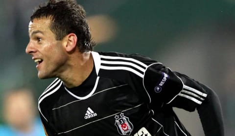 Beşiktaş’ın eski golcü futbolcusundan derbi yorumu!