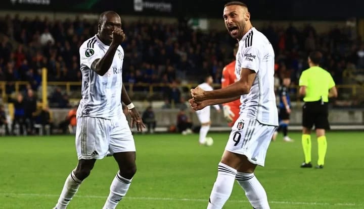 Beşiktaş'ın iki golcüsü geri dönüyor!