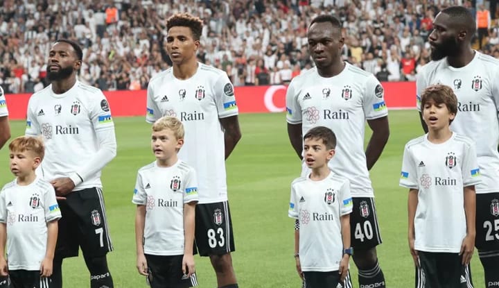 Beşiktaş'ın ilk 11'i belli oldu!
