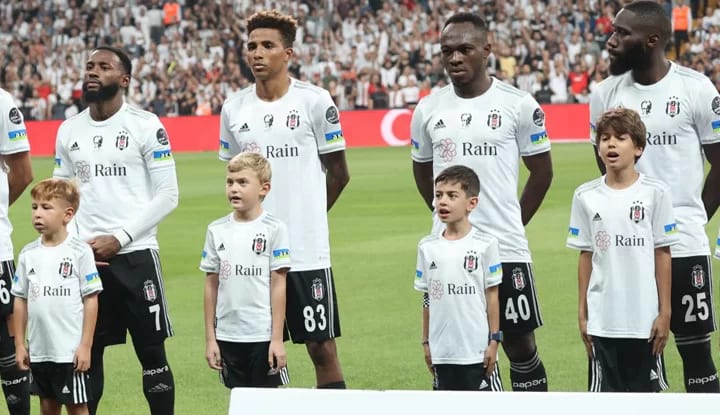 Beşiktaş'ın ilk 11'i belli oldu!
