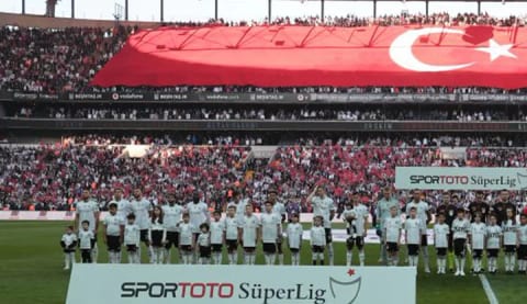 Beşiktaş'ın ilk 11'i belli oldu!
