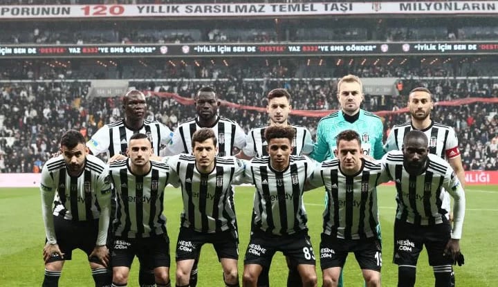 Beşiktaş'ın ilk 11'i belli oldu!