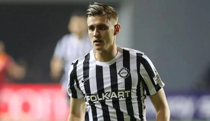 Beşiktaş'ın Kazımcan Karataş transferinde mutlu gelişme!