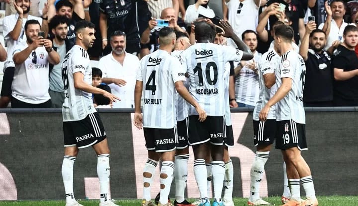 Beşiktaş'ın Konyaspor karşısında ilk 11'i belli oldu!