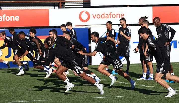 Beşiktaş'ın Konyaspor maçı kamp kadrosu açıklandı