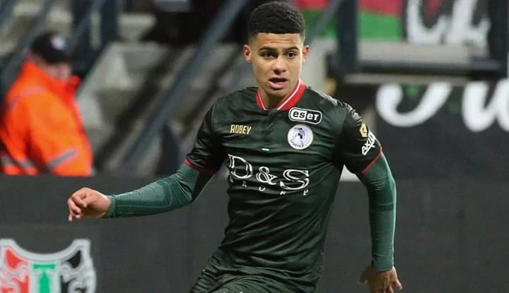 Beşiktaş'ın transfer gündeminde Tavşan var!