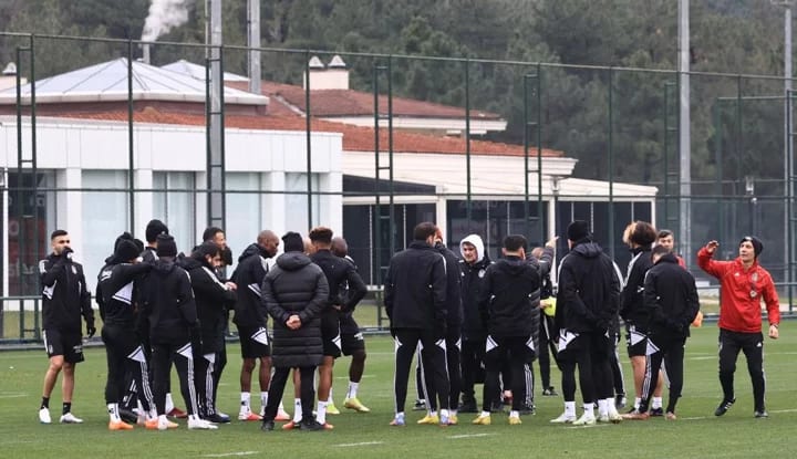 Beşiktaş'ın yıldız oyuncu için ısrarı sürüyor!