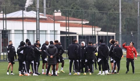 Beşiktaş'ın yıldız oyuncu için ısrarı sürüyor!
