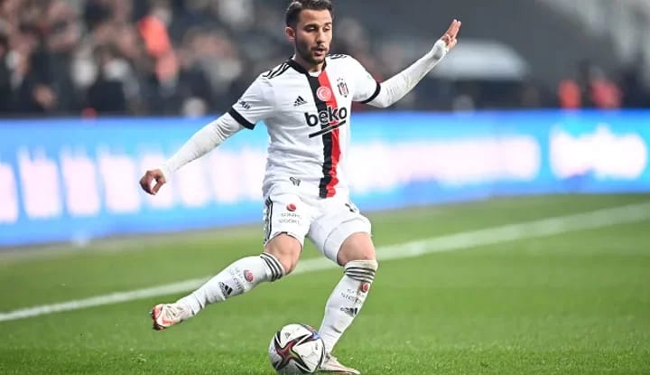 Beşiktaşlı genç futbolcu Beşiktaş’a veda etti!