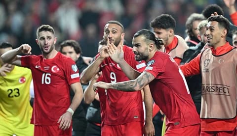 Beşiktaş'lı oyunculara Milli Takım daveti!