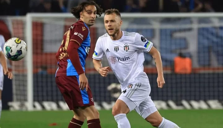 Beşiktaş'ta 12. adam Maxim!