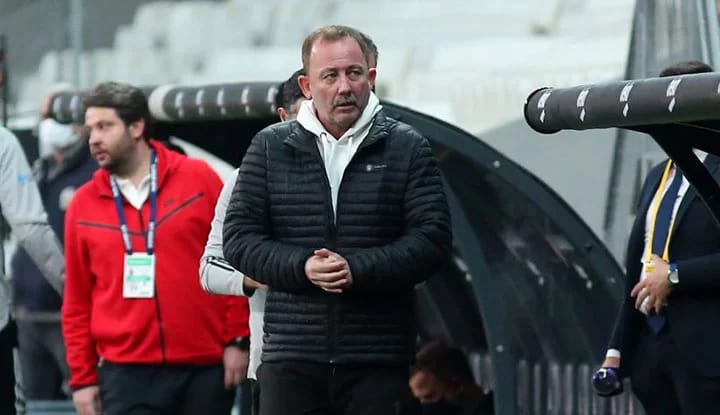 Beşiktaş'ta 25 yıl sonra gelen tesadüf! Sergen Yalçın...