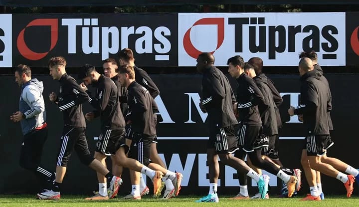 Beşiktaş'ta 5 isim geri döndü!