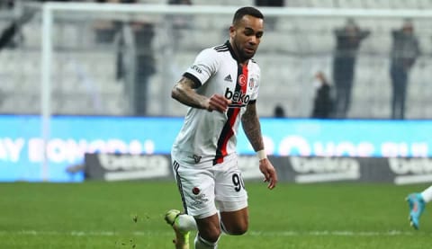 Beşiktaş'ta Alex Teixeira'ya talip çıktı!