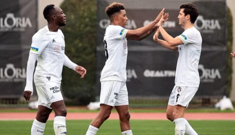 Beşiktaş'ta biletlere ilgi az!