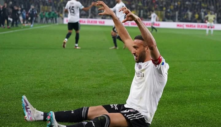 Beşiktaş'ta Cenk Tosun gelişmesi!