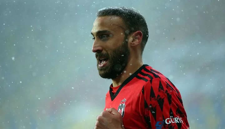Beşiktaş'ta Cenk Tosun'dan kötü haber!