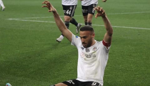 Beşiktaş'ta Cenk Tosun'un yerine 2 aday!