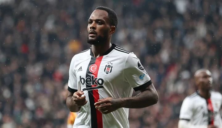 Beşiktaş'ta Cyle Larin için flaş iddia! Duyurdular!