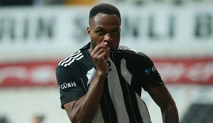 Beşiktaş'ta Cyle Larin kararı verildi!