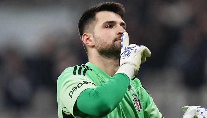Beşiktaş’ta derbi tecrübesi: Ersin Destanoğlu öne çıkıyor!