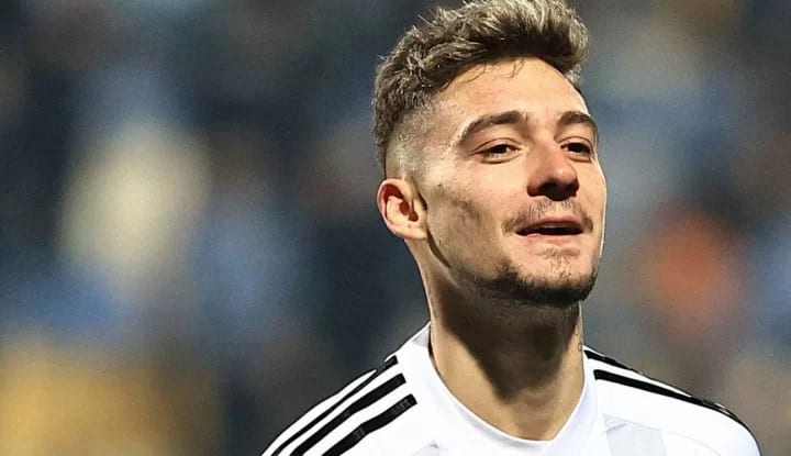 Beşiktaş'ta derbide gözler Ernest Muçi'de!