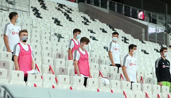 Beşiktaş'ta Dorukhan Toköz detayı
